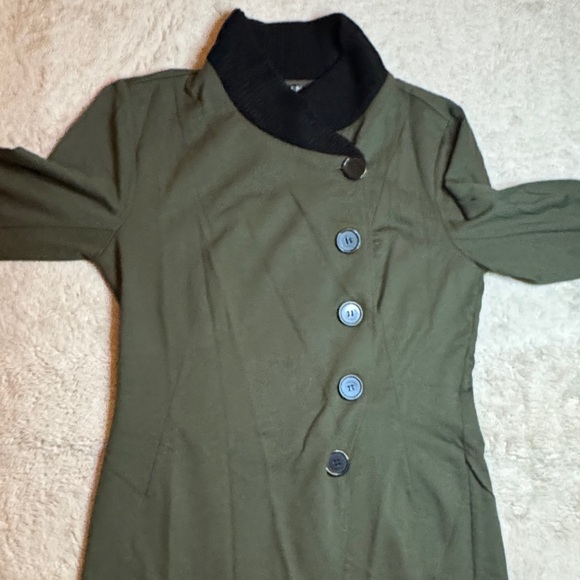 VENUS Olive Jacket with Black Trim Stretch sz 8 - Picture 7 of 13
